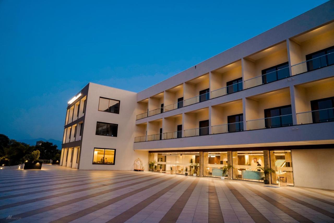 Pride Resort & Convention Center Ranakpur Near Ranakpur Dam Sādri 외부 사진